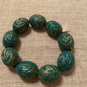 JOJO Gold Tone Green Bead Stretch Bracelet Chunky Statement